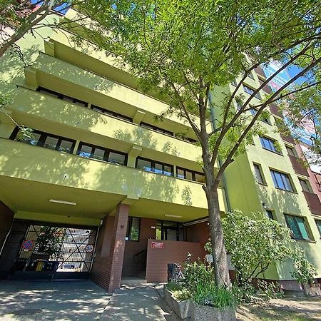 Dom Studencki Zodiak Vandrehjem Wrocław Eksteriør billede